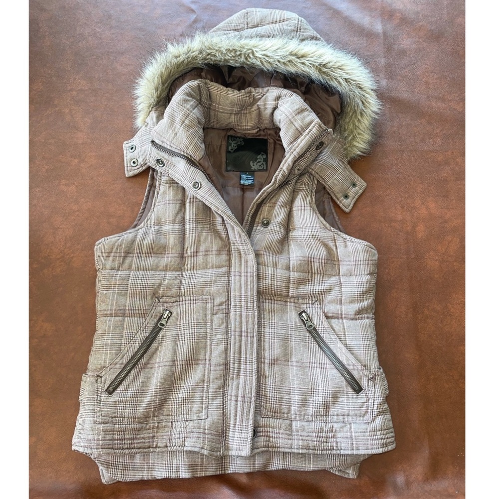 Mandee Hoodie Vest